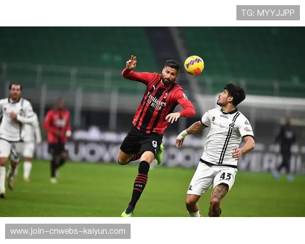 莱奥接球直接爆射破网，米兰再攀高峰